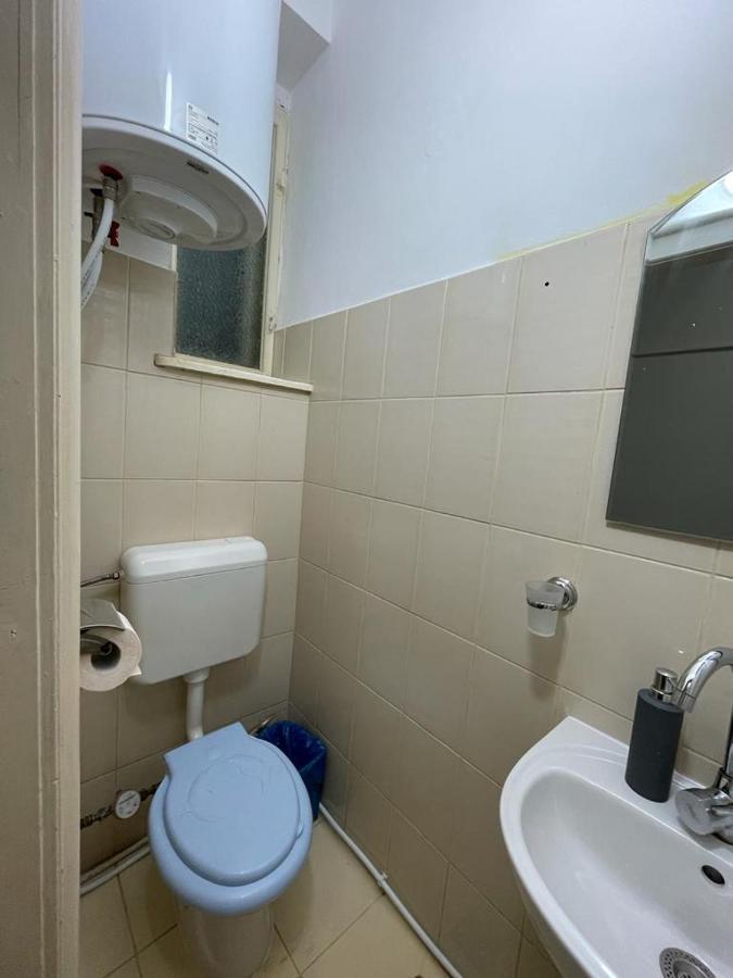 Piata Unirii- 1 Room Studio Apartment Timişoara Exteriör bild